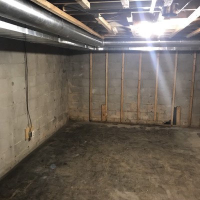 CEDAR CLOSET - Raw space